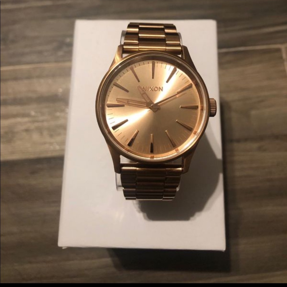 Nixon Watch